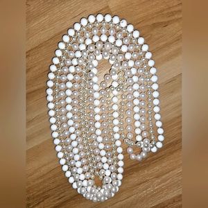 3 29in strands of costume pearls